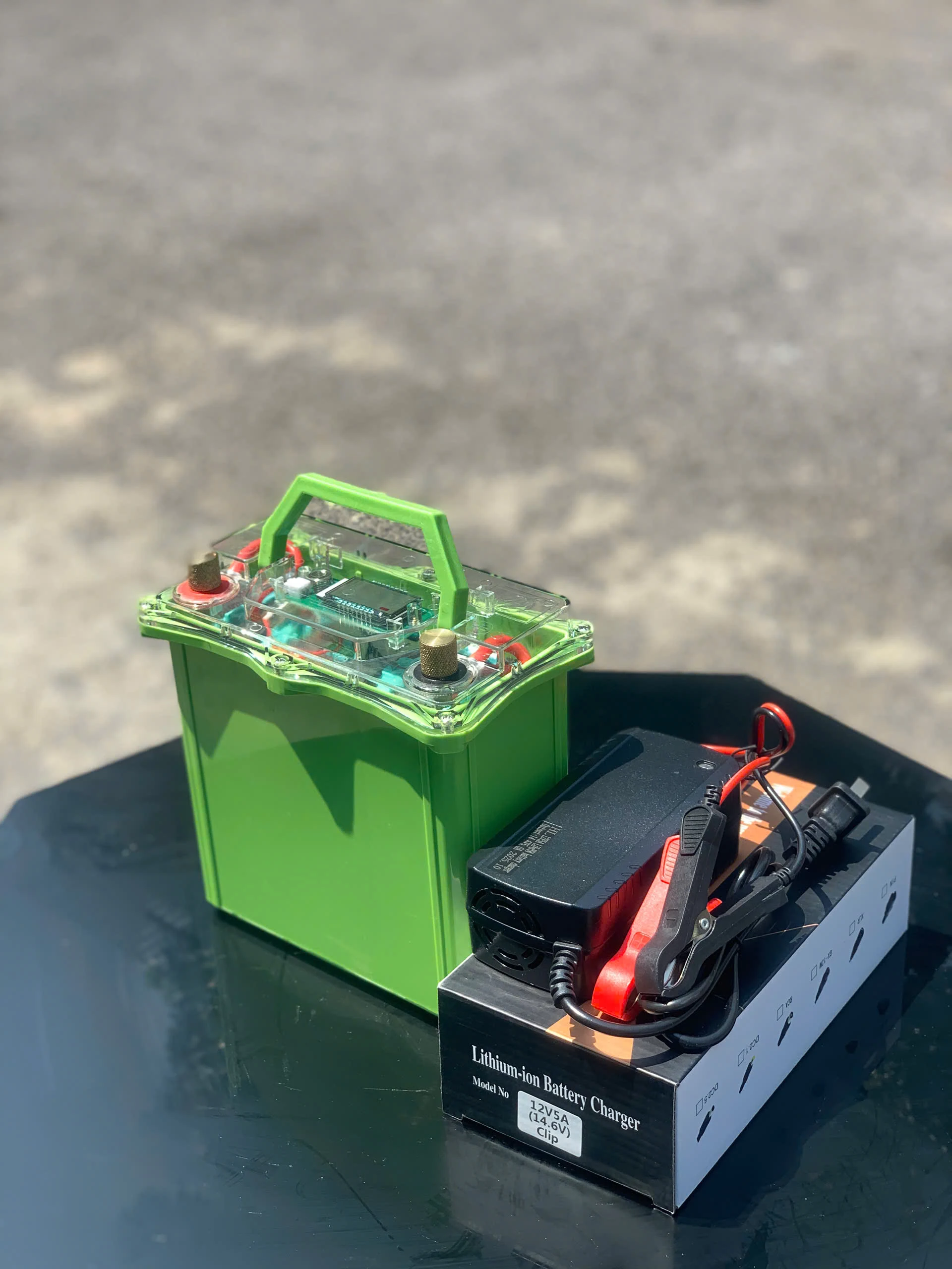 Bình Pin Lithium 12v 30ah Chống Nước Tuyệt Đối
