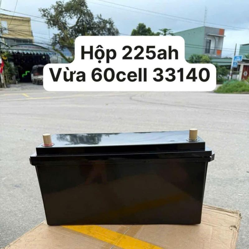 Hộp Đựng Pin 150A - 225Ah ABS Chống Nước ( 46,5*18,5*24 ) – Chưa Kèm Đồng Hồ