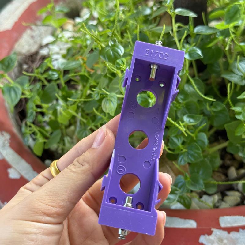 Khay cân bằng pin 21700 (1 cell)