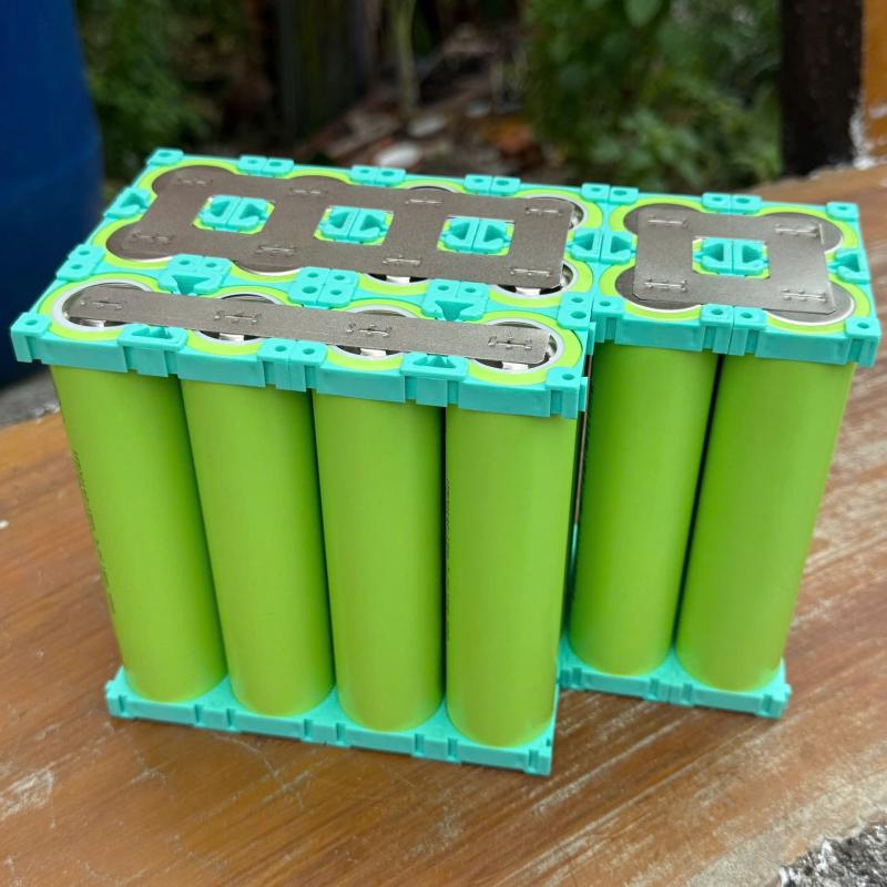 "Khối Pin 32140 Liên Kết 60Ah - Cell Mới 100%, Dung Lượng Cao, Chuyên Dùng Cho Xe Điện & Lưu Trữ Năng Lượng"