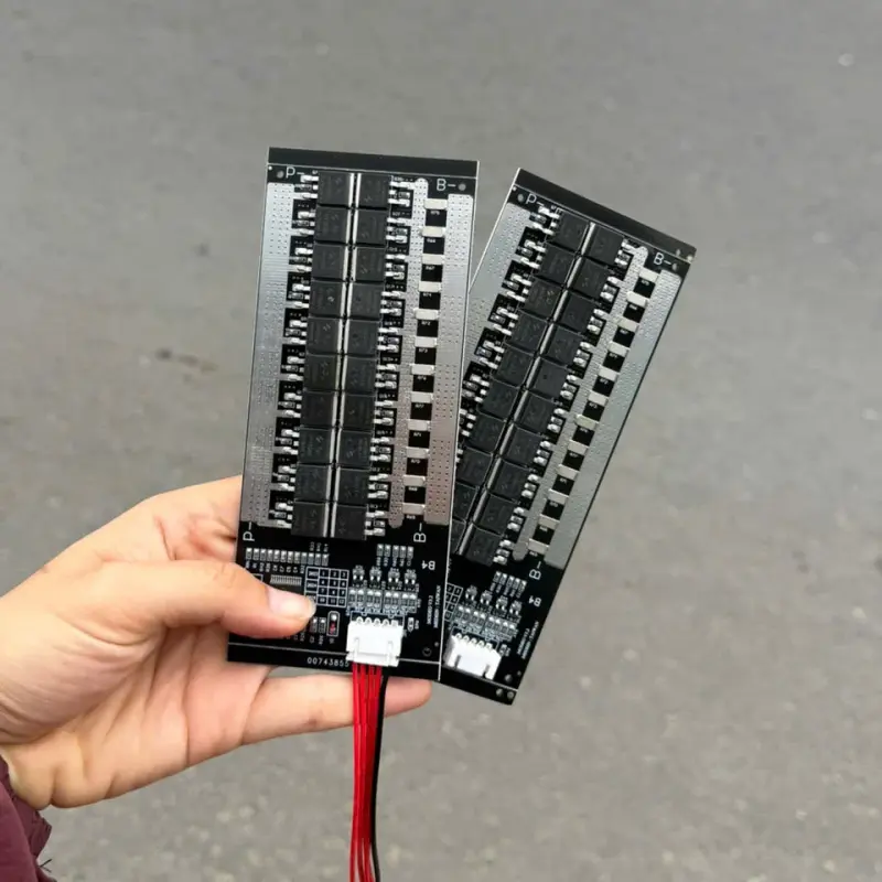 Mạch BMS Màu Đen 150A Công Suất Lớn Chân 20 Fet Lớn ( 4s )