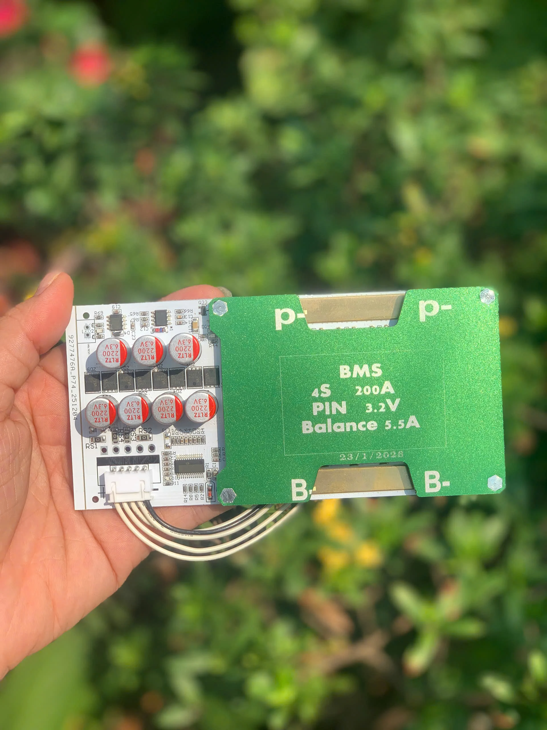 Mạch BMS 200A Công Suất Lớn Tích hợp cân bằng chủ động 5.5A ( 4s cho hệ 3.2v )