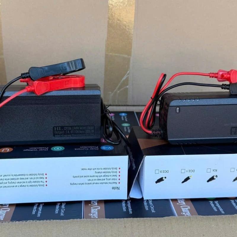 Sạc 14,6V-10A Chống Ngược Đầu Cực ( Cho Hệ Pin 4s )