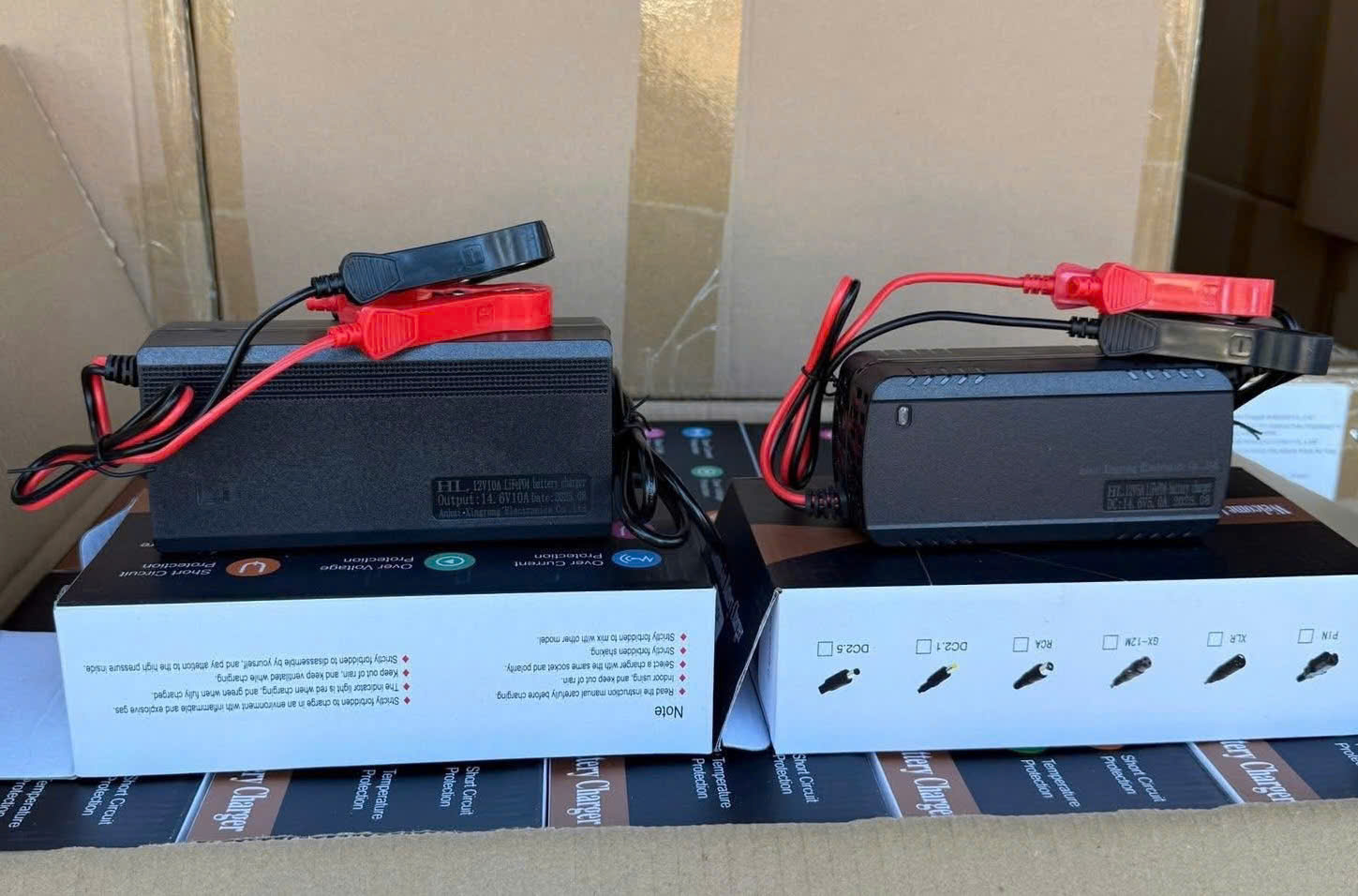 Sạc 14,6V-10A Chống Ngược Đầu Cực ( Cho Hệ Pin 4s )